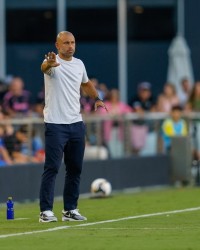 kaiyun.com-去年带队首夺美职联！马斯切拉诺：我觉得自己现在已经完全不同了