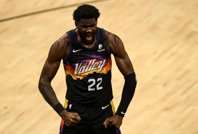 1635326994049058452.jpg Deandre-Ayton-1.jpg